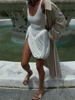 Платье с буфами мини