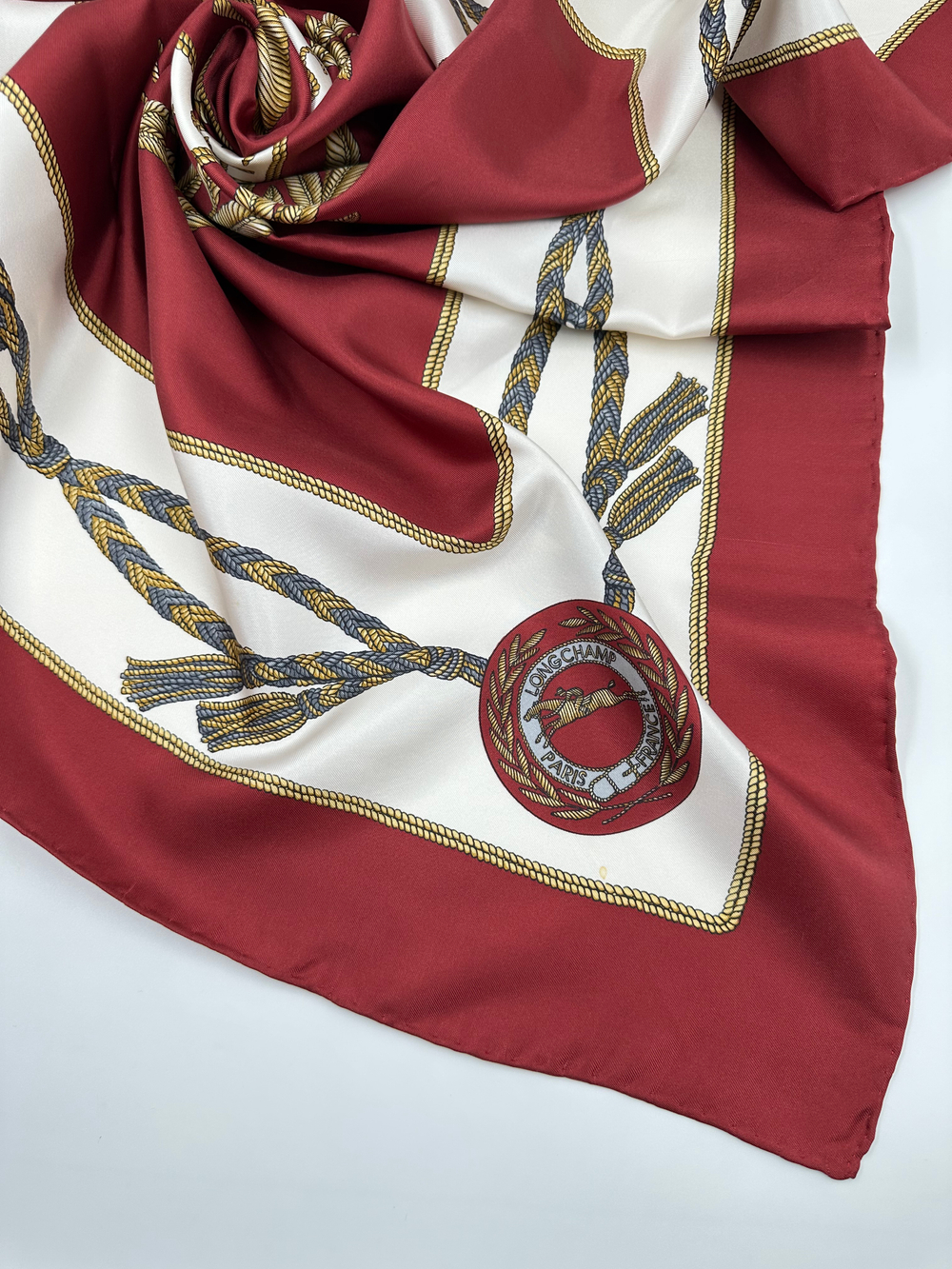 Платок Langchamp (только онлайн)