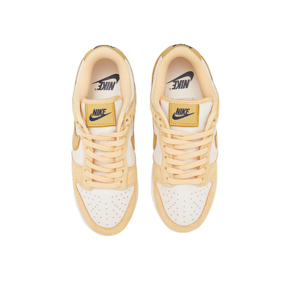 Женские кроссовки Nike Dunk Low 'Gold Suede' DV7411-200