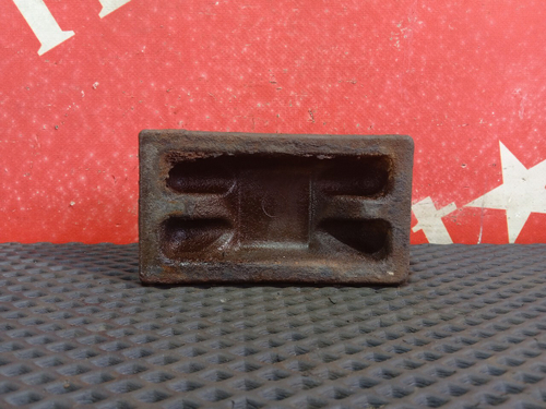 Проставка стремянки рессоры