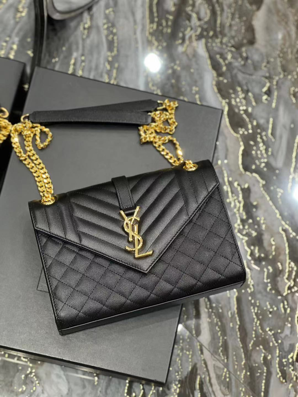 Saint Laurent Envelope Bag 24 cm