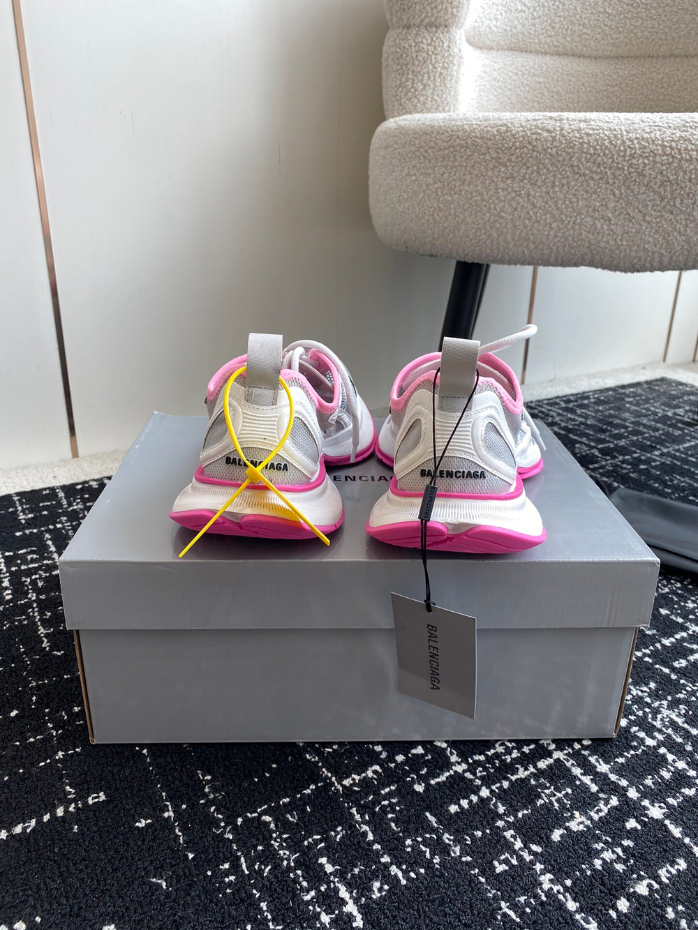Balenciaga Circuit Sneaker