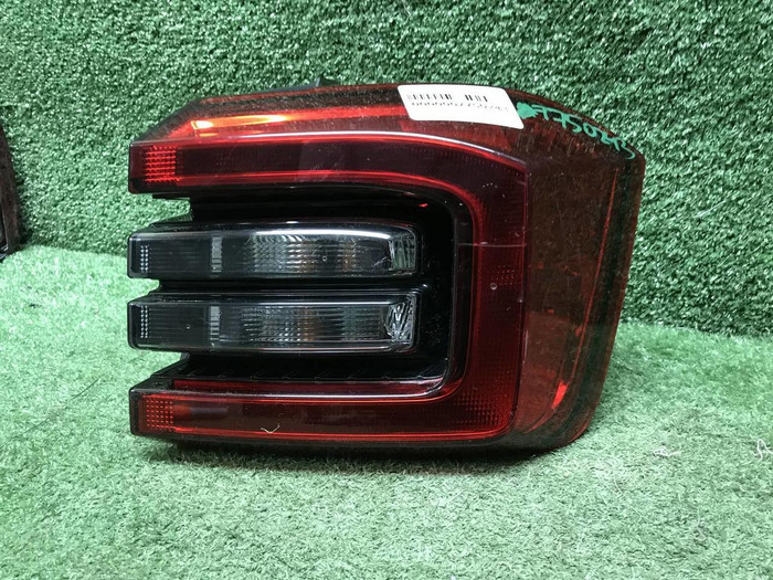 Фонарь правый внешний Chery Tiggo 4 (2018-2023)