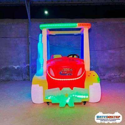 Парковый электромобиль «Весёлый джип» семейный, 2 места, на батареях с подсветкой