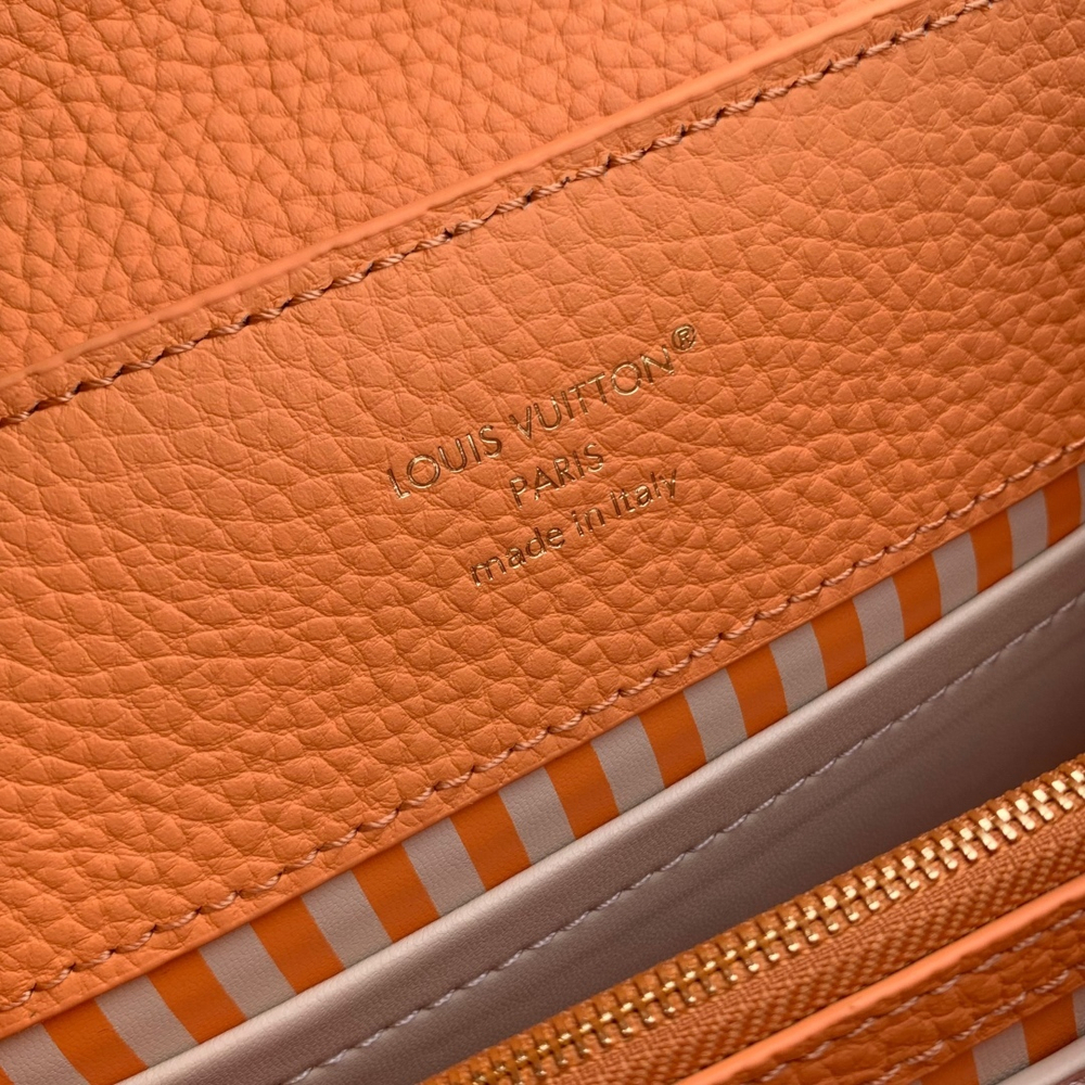 Louis Vuitton Capucines BB