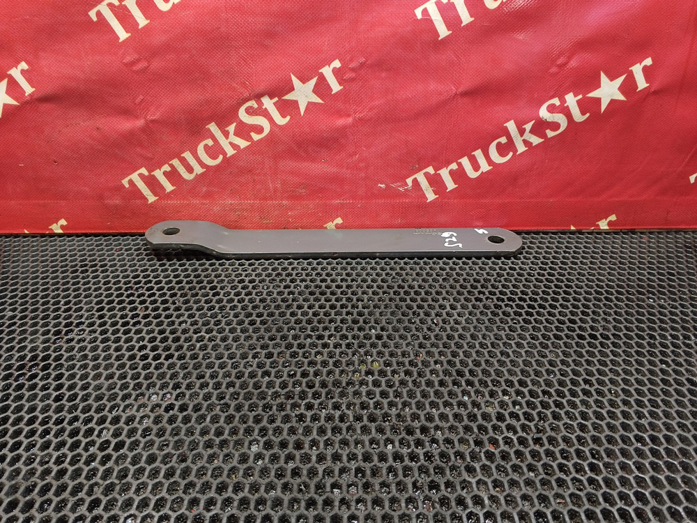 Стойка переднего стабилизатора