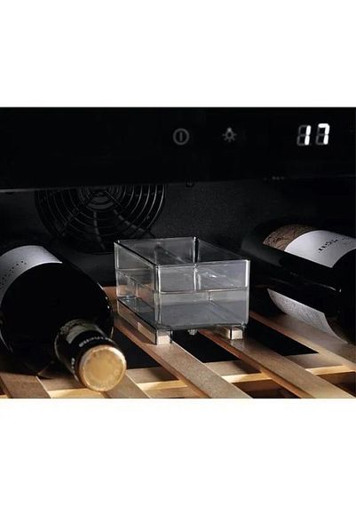 Винный холодильник Electrolux EWUS052B5B