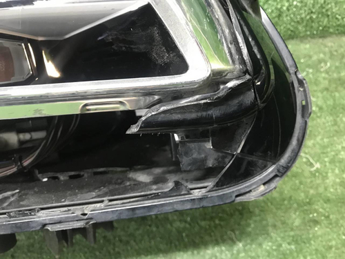 Битая Фара правая Genesis GV80 (2020-2023) LED