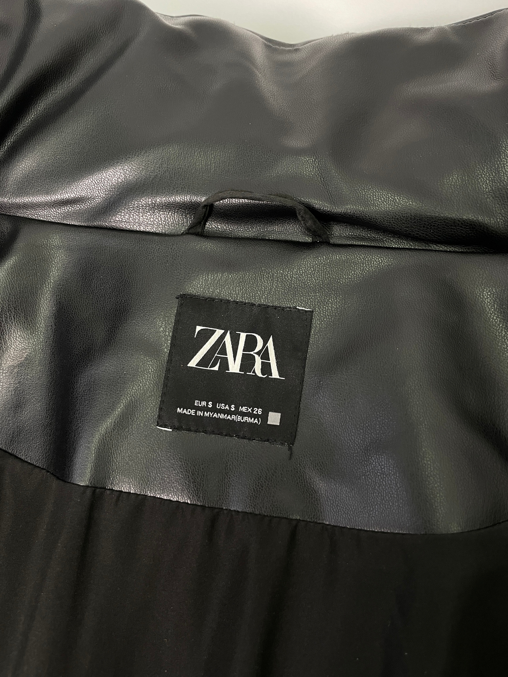Куртка Zara
