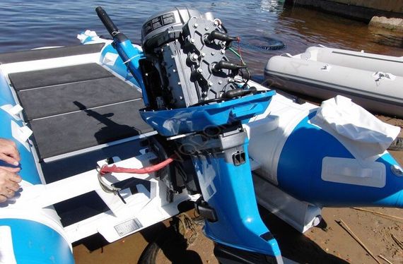 Надувной катамаран Badger FC 410 Blue&White