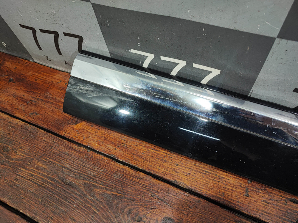 Накладка двери передней правой Volvo XC90 2 14-нв Б/У Оригинал 39843008