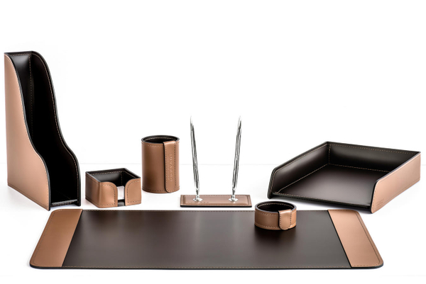 Набор на стол 7 предметов, кожа натуральная, цвет табак/шоколад №154