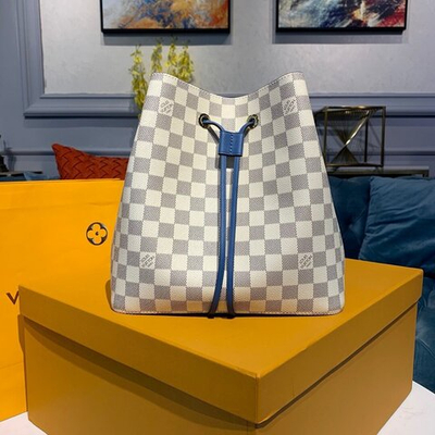 Louis Vuitton NeoNoe MM