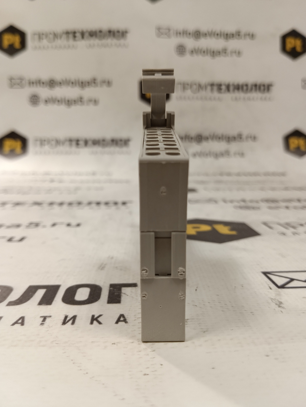 Allen-Bradley 1734-TBS новое