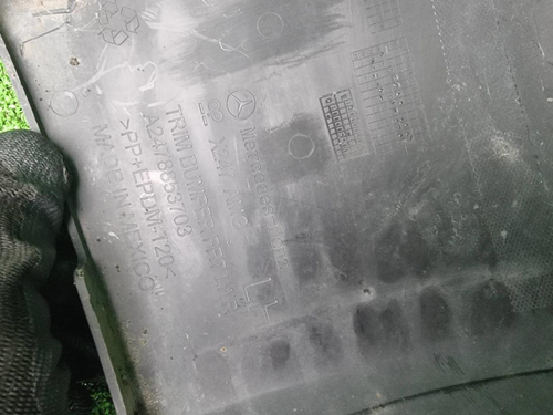 Накладка перед бампера Mercedes GLB X247 19-23 AMG