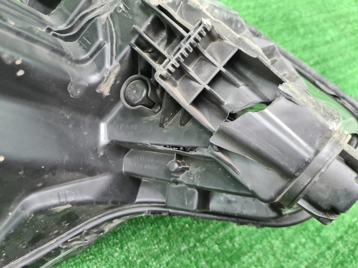 Фара левая Kia Carnival 4 (2020-2023) LED