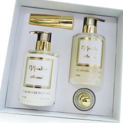 M.Micallef Ananda Le Rituel подарочный набор для женщин с духами, муссом для душа и молочком для тела.