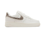 Кроссовки Nike Air Force 1 '07 (Женская размерная сетка)