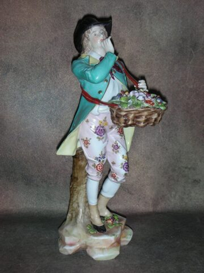 Статуэтка. Фарфор. Продавец цветов. Ludwigsburg. Германия