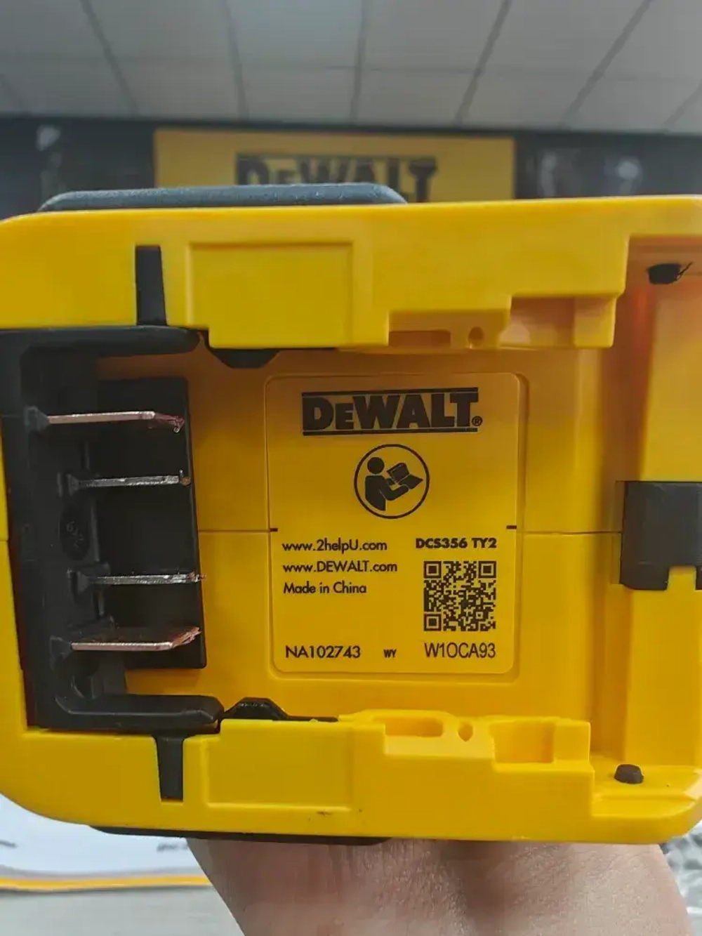 Аккумуляторный реноватор DEWALT DCS356, 18 В, 20000 кол/мин, без АКБ и ЗУ