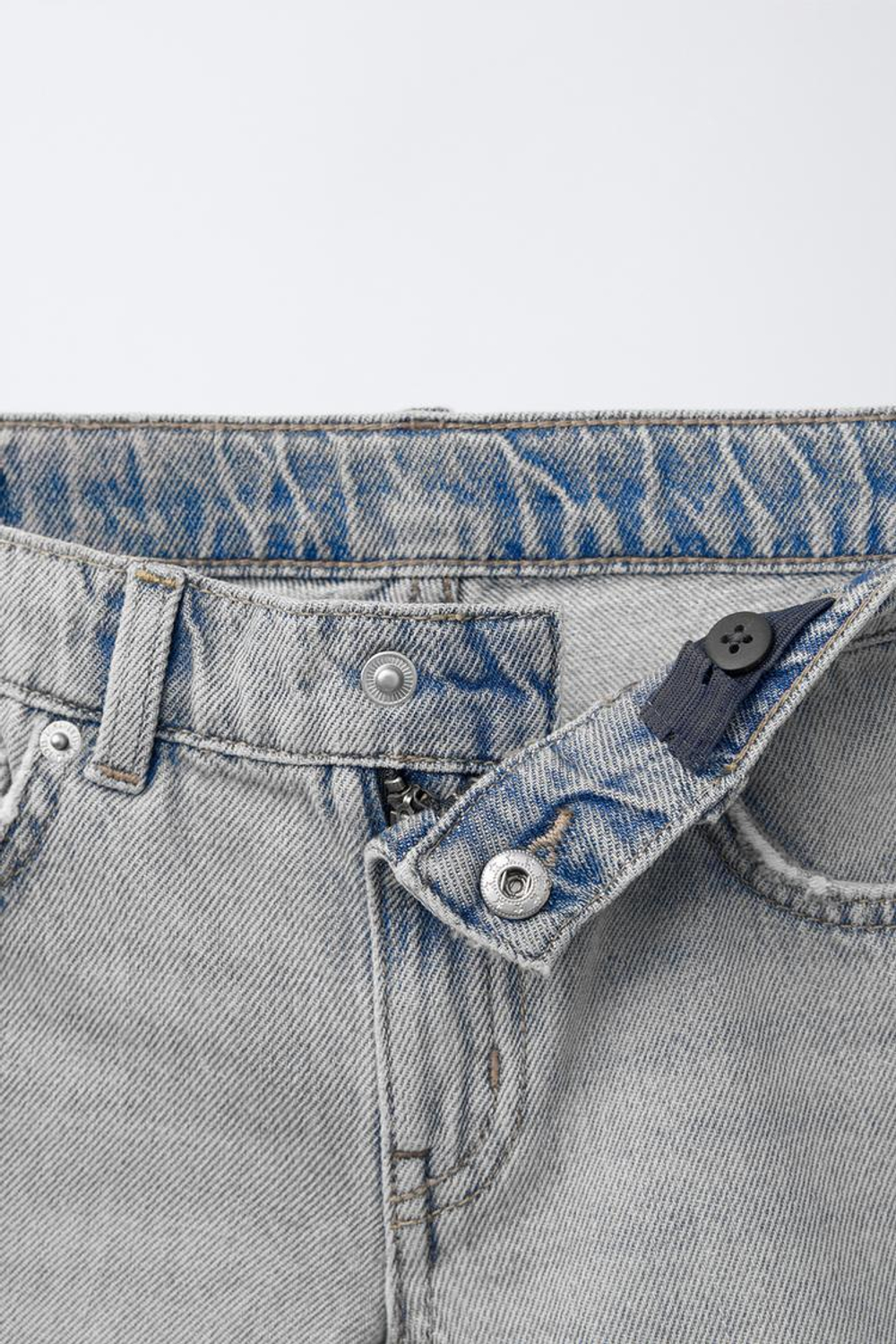 ZARA ДЖИНСОВЫЕ ШОРТЫ ORIGINAL FIT, МЯГКИЙ СЕРЫЙ