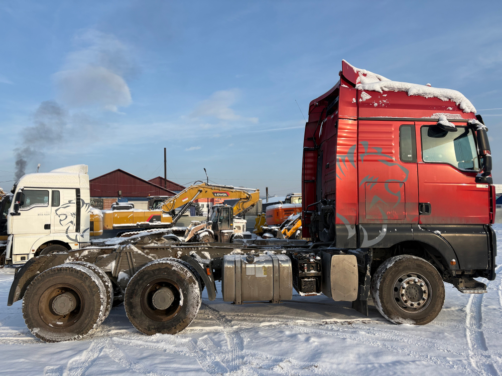 SITRAK C7H 6x4 Седельный тягач ZZ4256V364HE (Дизельный, 12,4 л, 540 л.с., МТ)