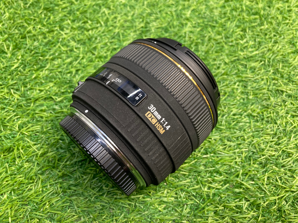 Sigma AF 30mm 1.4 EX DC HSM 4/3 Покупка/Продажа