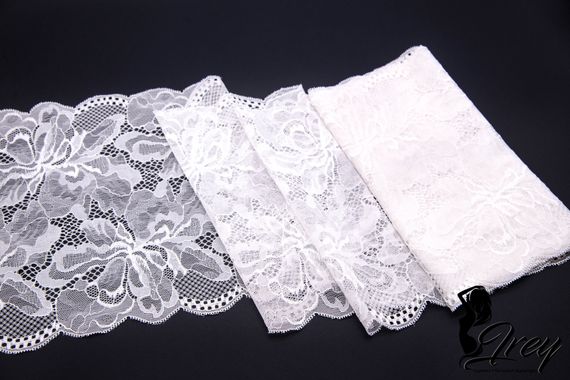 03-264 Кружево эластичное 22 см, теплый белый