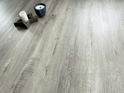 Виниловый ламинат Lamiwood QUARTZWOOD Q-15 Дуб Мэдисон