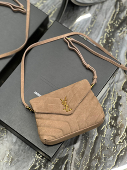 Saint Laurent Loulou 20 cm