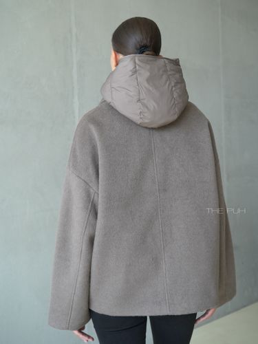 Пальто-пиджак с утепленным жилетом в цвете капучино