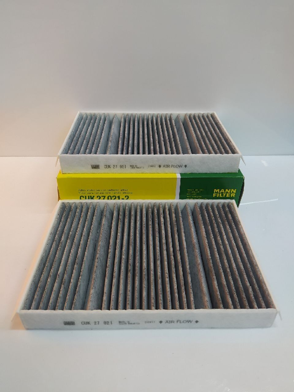 Фильтр салонный, угольный MANN CUK270212 для Mercedes-Benz S-Class, CL-Class (к-т 2шт)