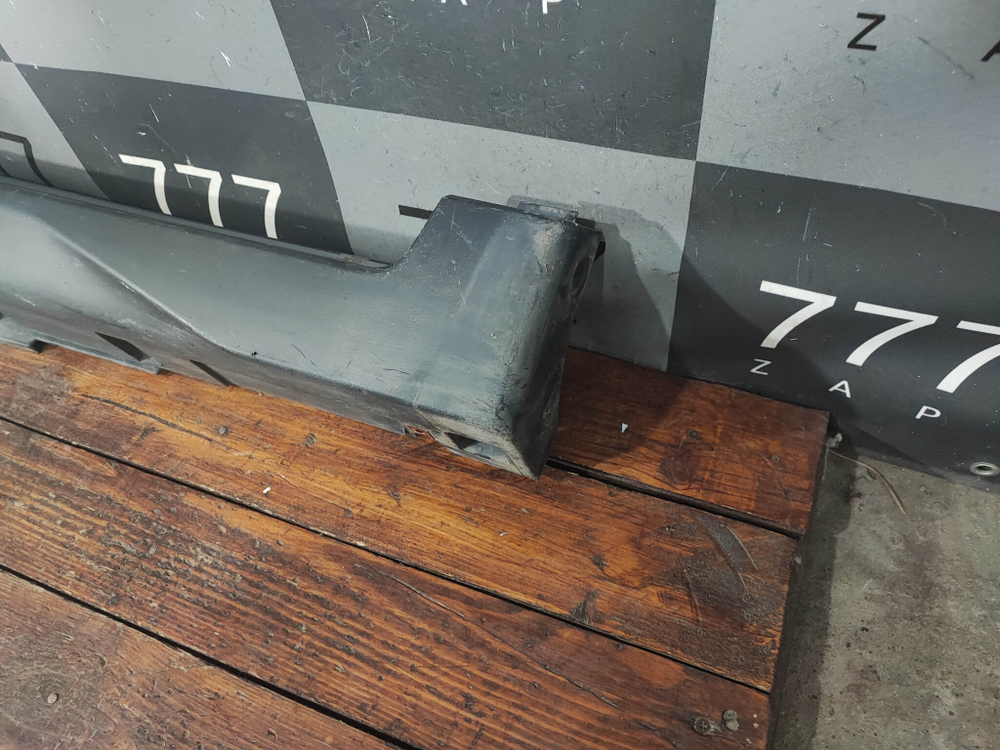 Накладка порога правого Nissan X-Trail 3 (T32) 13-23 Б/У Оригинал 768504CM0B