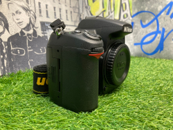 Nikon D7000 2.900 кадров