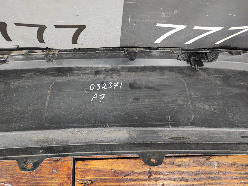 Юбка заднего бампера Skoda Octavia 3 (A7) 13-17 Б/У Оригинал 5E5807521H