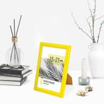 Рамка 15х21 см небьющаяся, багет 17,5 мм, пластик, BRAUBERG "Colorful", желтая, 391245