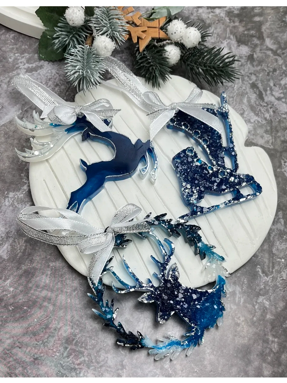 Набор новогодних елочных 3 шт