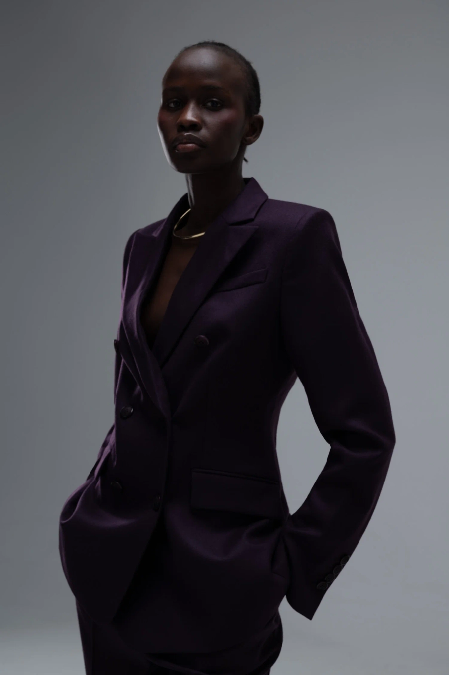 Блейзер приталенный