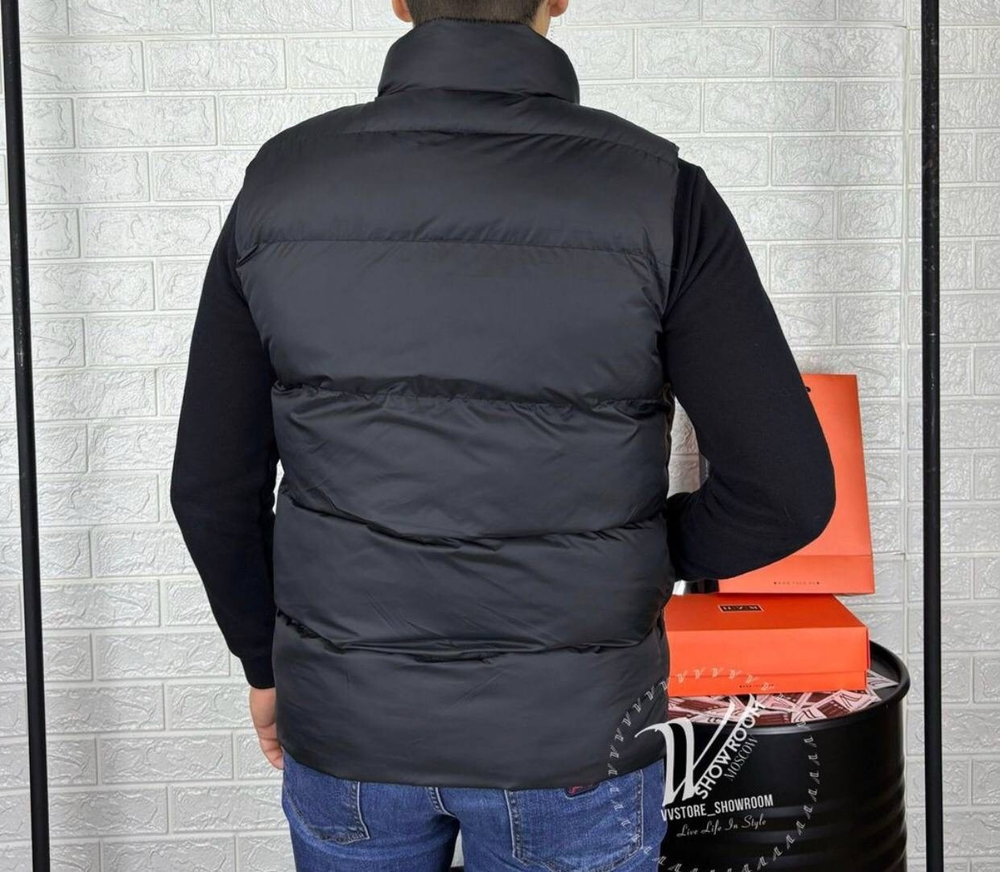 Жилет Lacoste три цвета