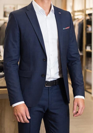 Мужские костюмы