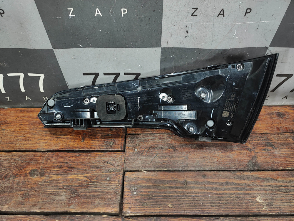 Фонарь задний левый Audi Q5 (FY) 20-нв Б/У Оригинал 80A945075B