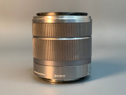 Sony 18-55mm 3.5-5.6 E OSS