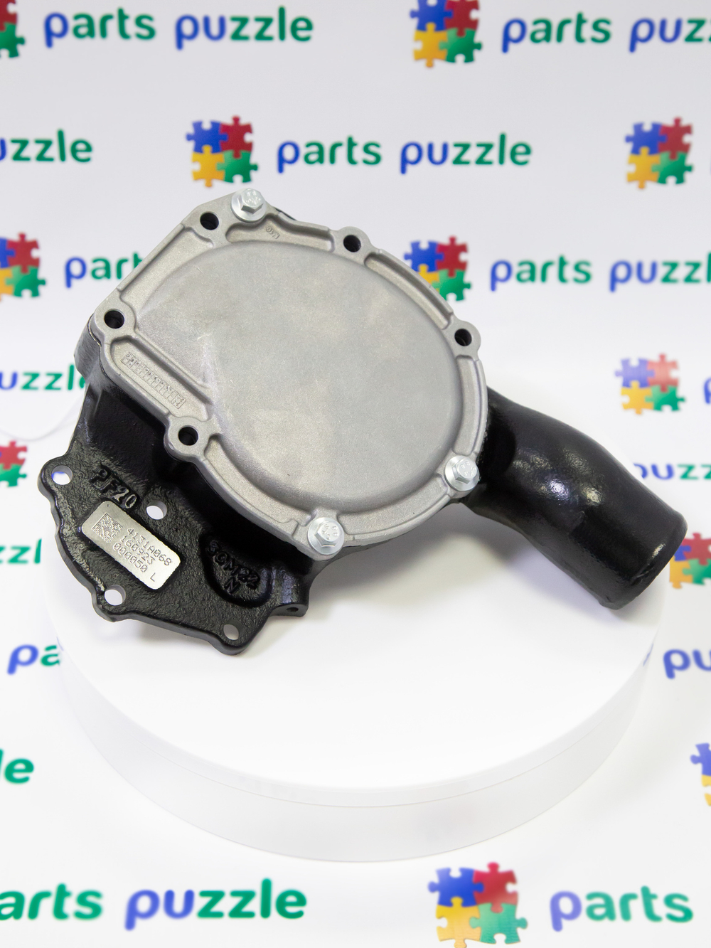 Насос водяной, оригинал / WATER PUMP АРТ: U5MW0206