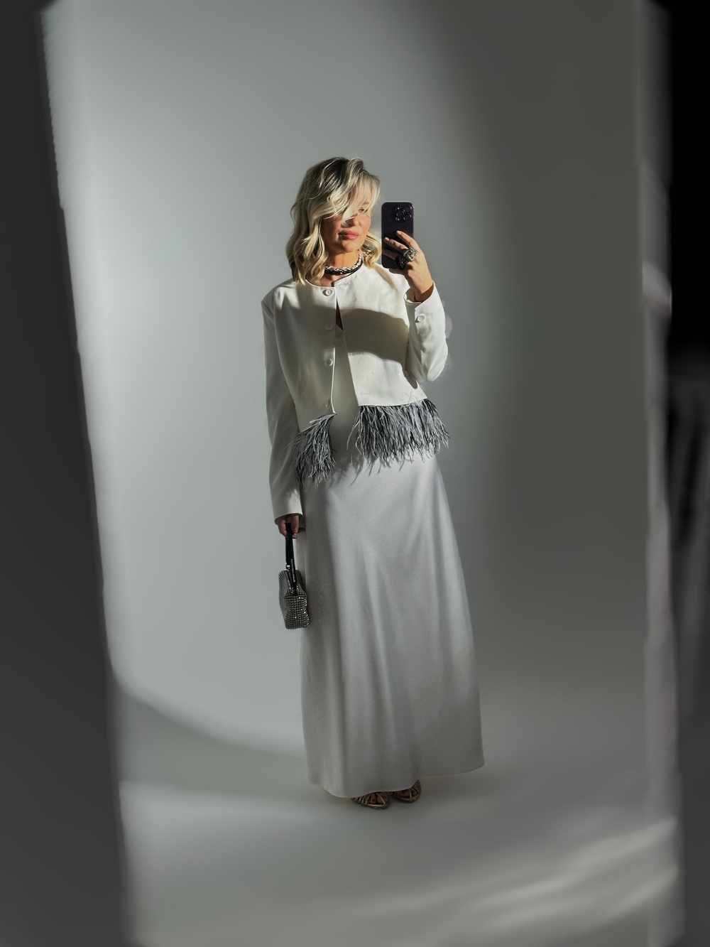 Шёлковое платье жемчужное