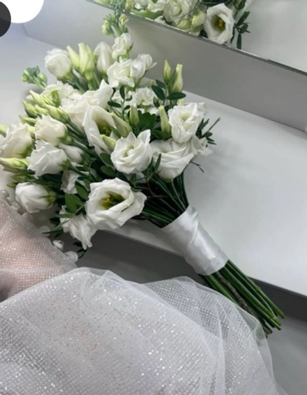 Свадебный на 25 апреля