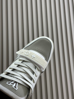 Louis Vuitton Trainer (2 colors)