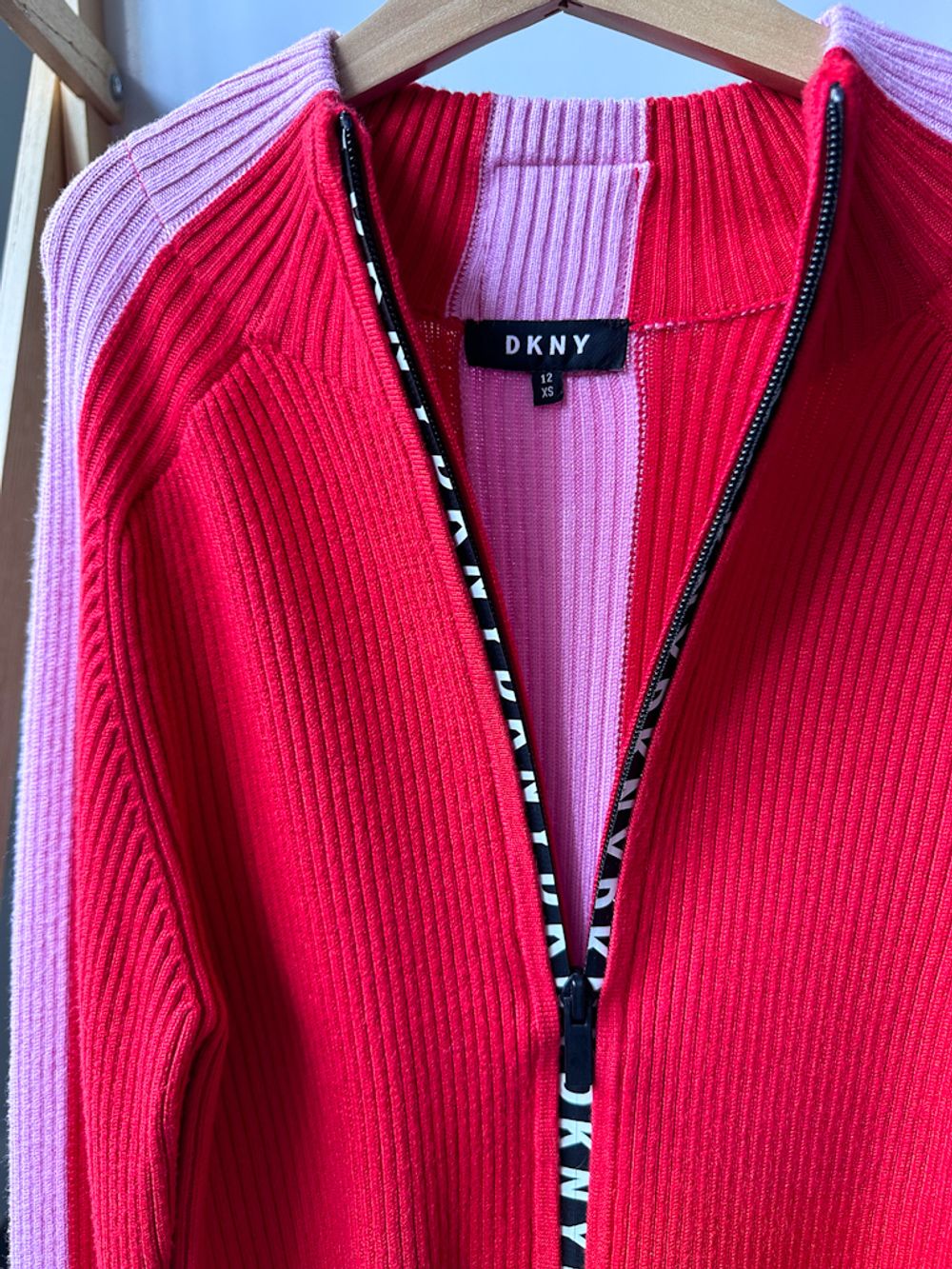 Кардиган DKNY, 152