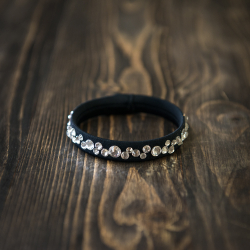 браслет со стразами