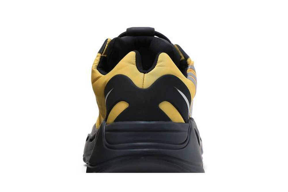Кроссовки Adidas Originals Yeezy Boost 700 Mnvn Honey Flux