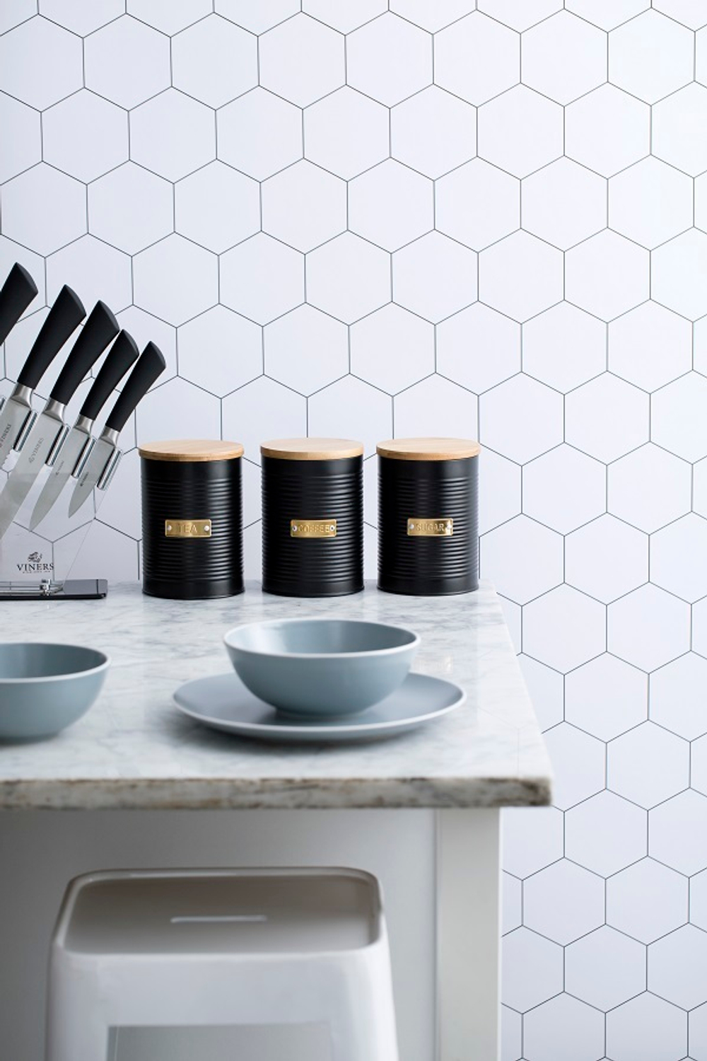 Емкость для хранения кофе 1.4л Otto черная TYPHOON